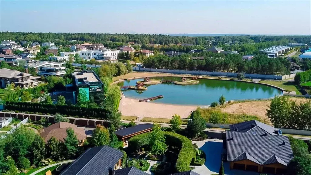 Участок в Московская область, Красногорск городской округ, д. ... - Фото 2