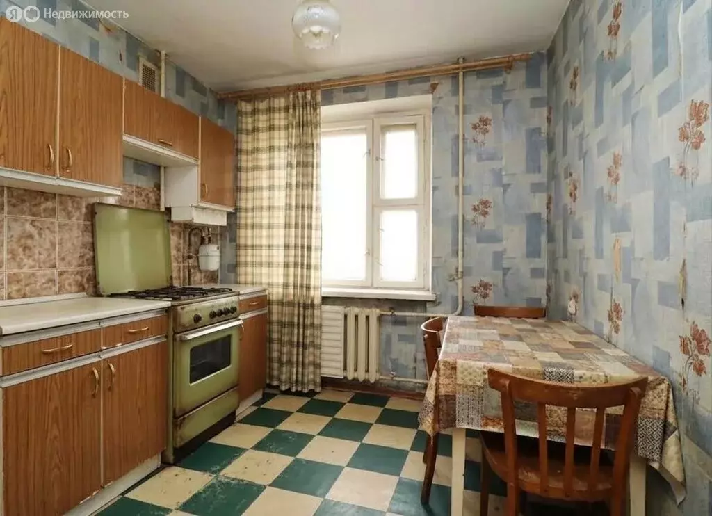 3-комнатная квартира: Симферополь, улица 60 лет Октября, 4 (66.8 м) - Фото 2