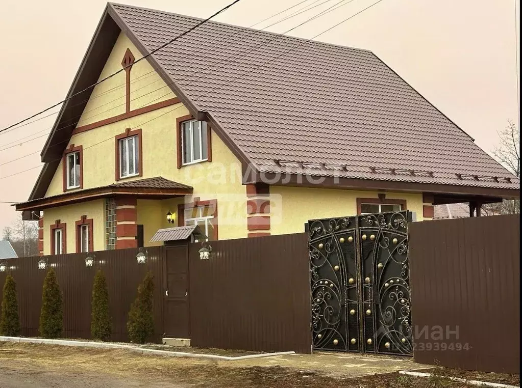 Дом в Пензенская область, Пенза ул. Вечерняя, 7 (241 м) - Фото 1