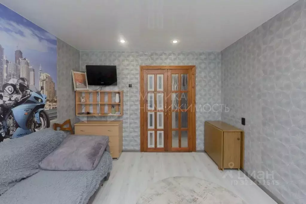 2-к кв. Тюменская область, Тюмень ул. Станционная, 16Б (47.2 м) - Фото 1