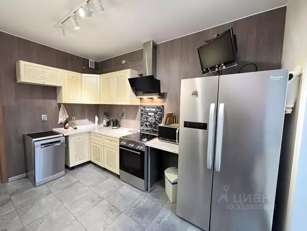 2-к кв. Ленинградская область, Кингисепп ул. Воровского, 50к1 (56.0 м) - Фото 1