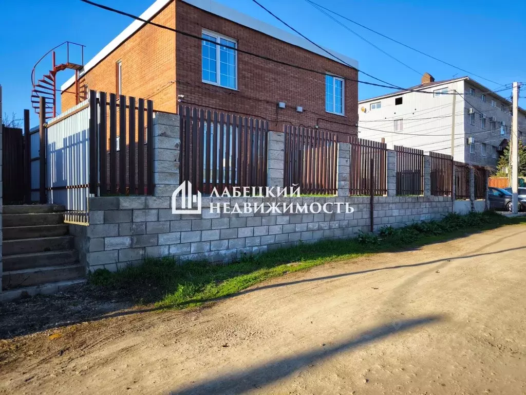 Дом в Самарская область, Самара 2-я линия (204 м) - Фото 1