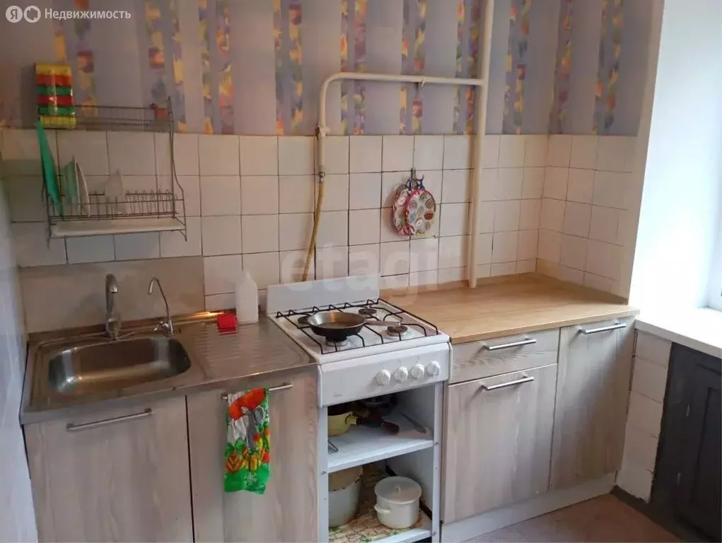 3-комнатная квартира: Вышний Волочёк, улица Мира, 76 (51.9 м) - Фото 1