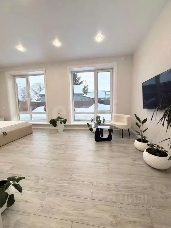 Дом в Амурская область, Благовещенск ул. Шимановского, 180 (135 м) - Фото 1