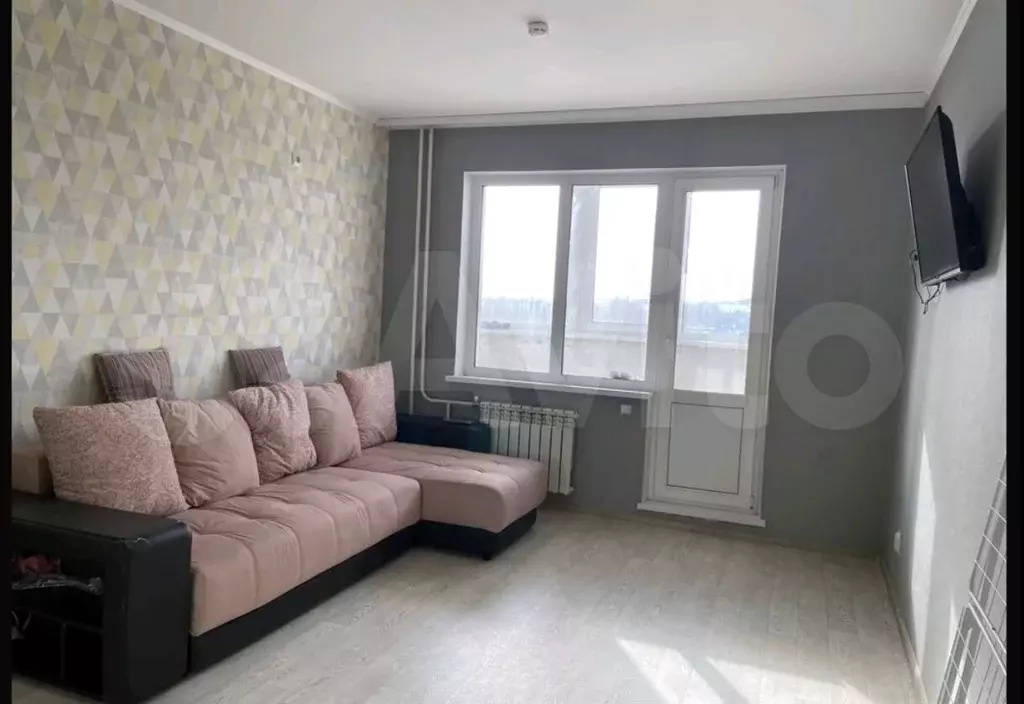 1-к. квартира, 40 м, 8/10 эт. - Фото 0