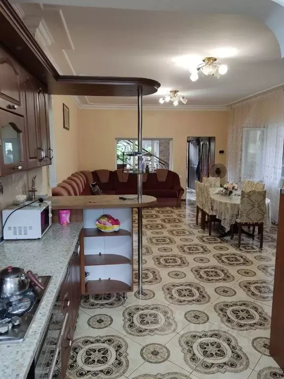 Дом в Крым, Симферополь ул. Станционная (100 м) - Фото 1