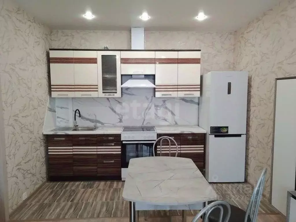 2-к кв. Тюменская область, Тюмень Профсоюзная ул., 61 (60.0 м) - Фото 2