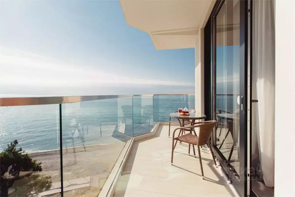 2-к кв. Краснодарский край, Сочи Лучезарная ул., 18/4А (50.0 м) - Фото 2