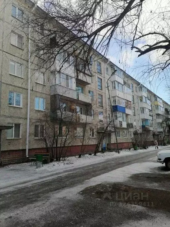 2-к кв. Омская область, Омск Крутая Горка мкр, Крутогорская ул., 17 ... - Фото 1