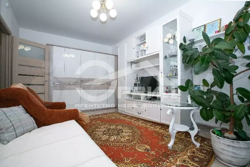 1-к. квартира, 36 м, 8/8 эт. - Фото 0