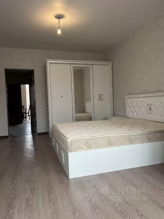 3-к кв. Северная Осетия, Владикавказ ул. Курсантов-Кировцев, 33 (85.0 ... - Фото 0