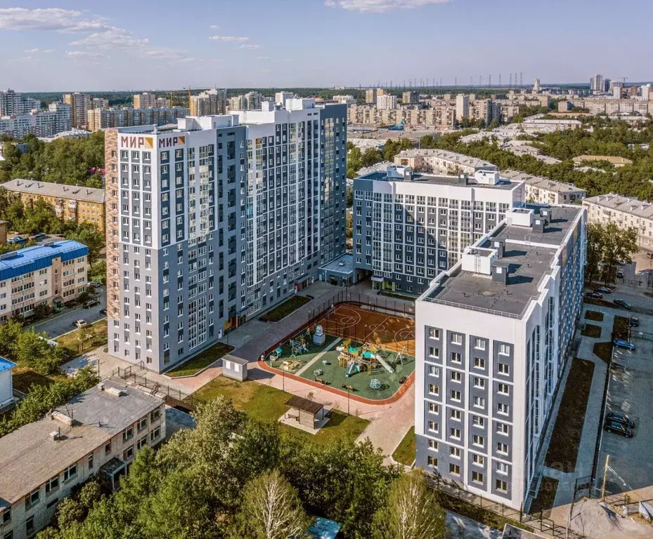 3-к кв. Свердловская область, Екатеринбург ул. Калинина, 55 (85.17 м) - Фото 2