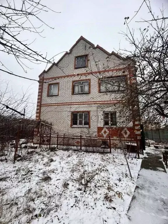 Коттедж в Белгородская область, Старый Оскол ул. Майсюка, 1 (235 м) - Фото 0