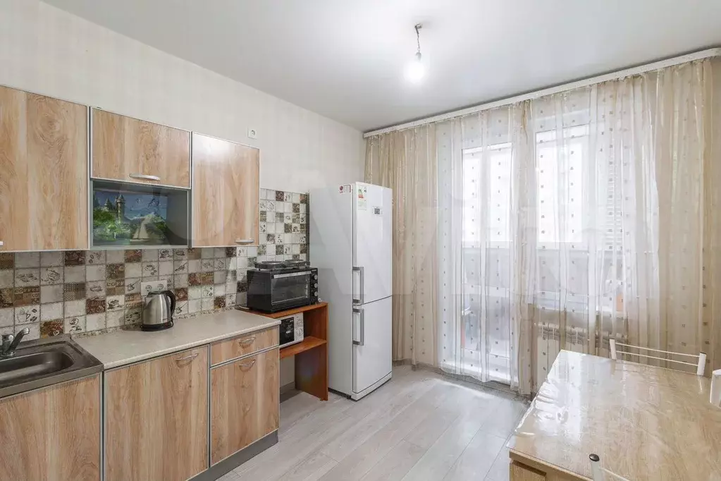 1-к. квартира, 40 м, 2/21 эт. - Фото 0