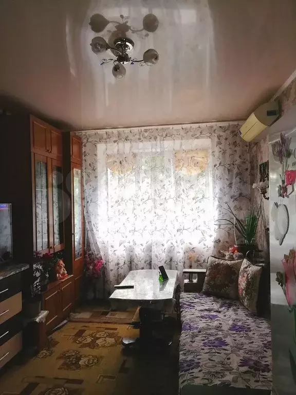 Комната 18 м в 8-к., 2/9 эт. - Фото 0