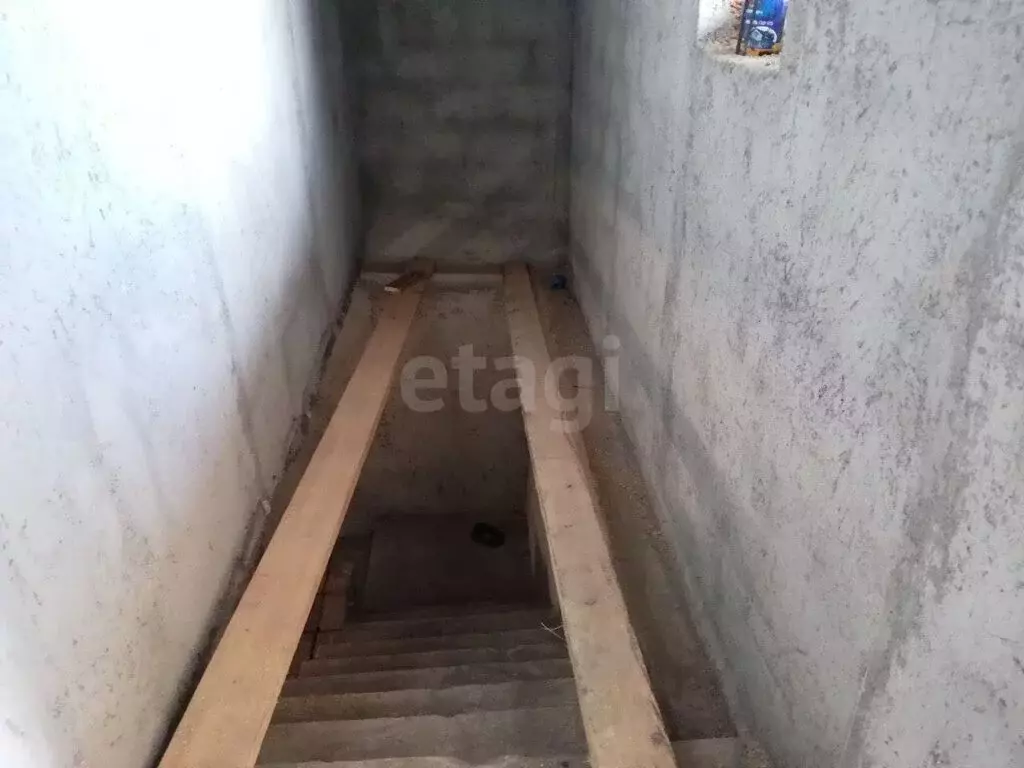 Дом в Добровское сельское поселение, СТ Родничок (200 м) - Фото 1