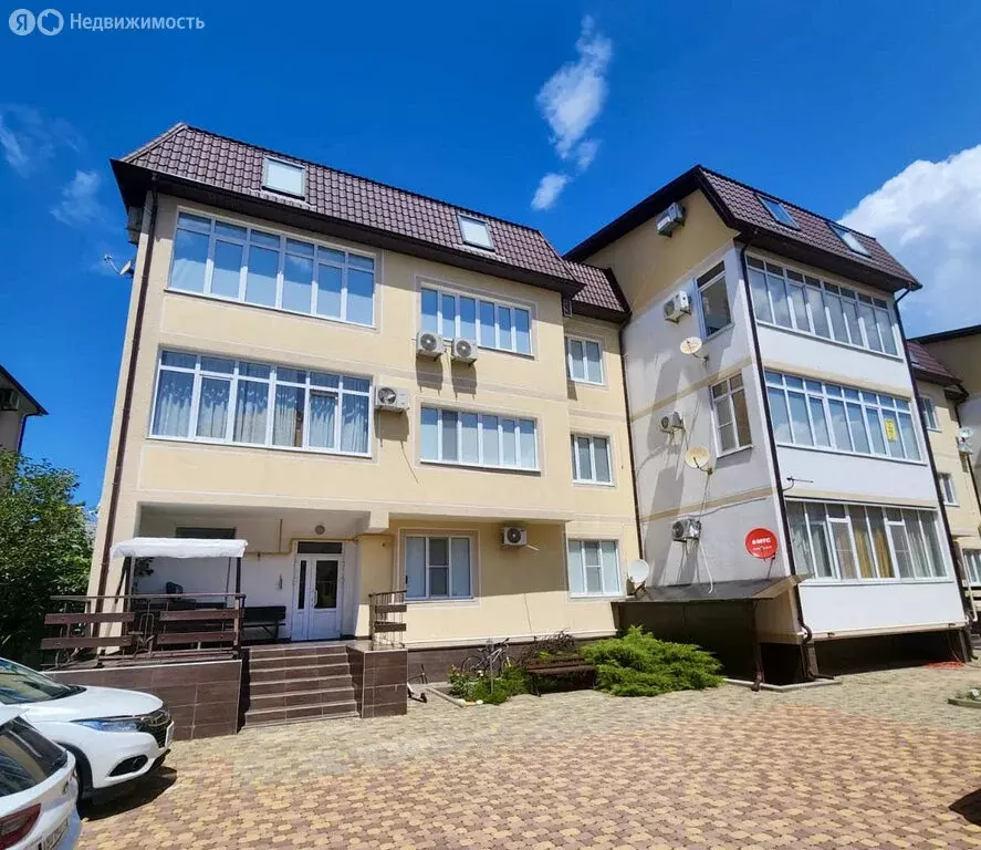 4-комнатная квартира: Геленджик, Южная улица, 9 (145.5 м) - Фото 0
