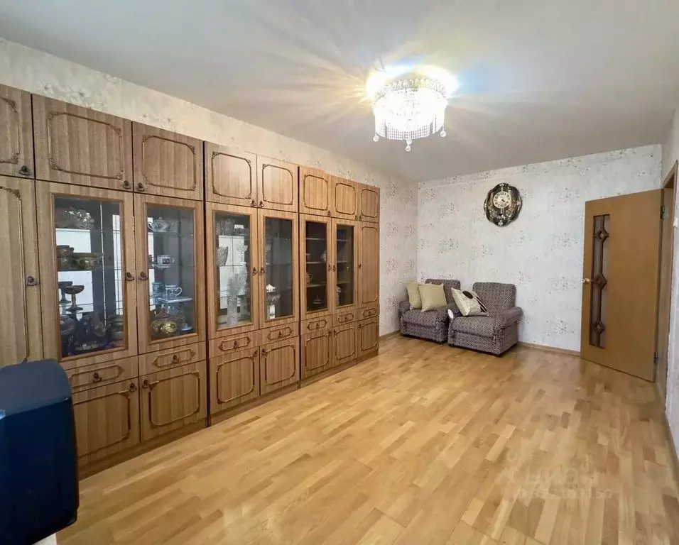 2-к кв. Белгородская область, Белгород Октябрьская ул., 63 (52.9 м) - Фото 1