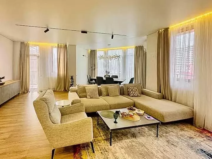 2-к кв. Краснодарский край, Сочи ул. Демократическая, 43 (77.0 м) - Фото 1