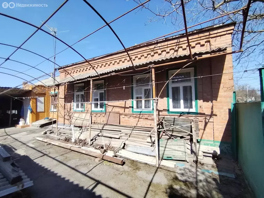 Дом в Батайск, улица Саши Крахмального, 19 (90 м) - Фото 1