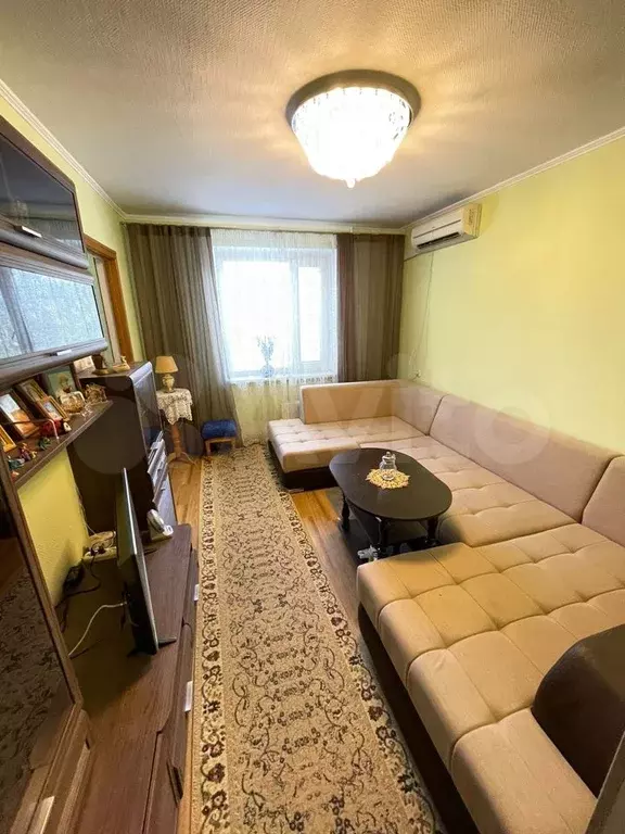 2-к. квартира, 50 м, 2/9 эт. - Фото 0