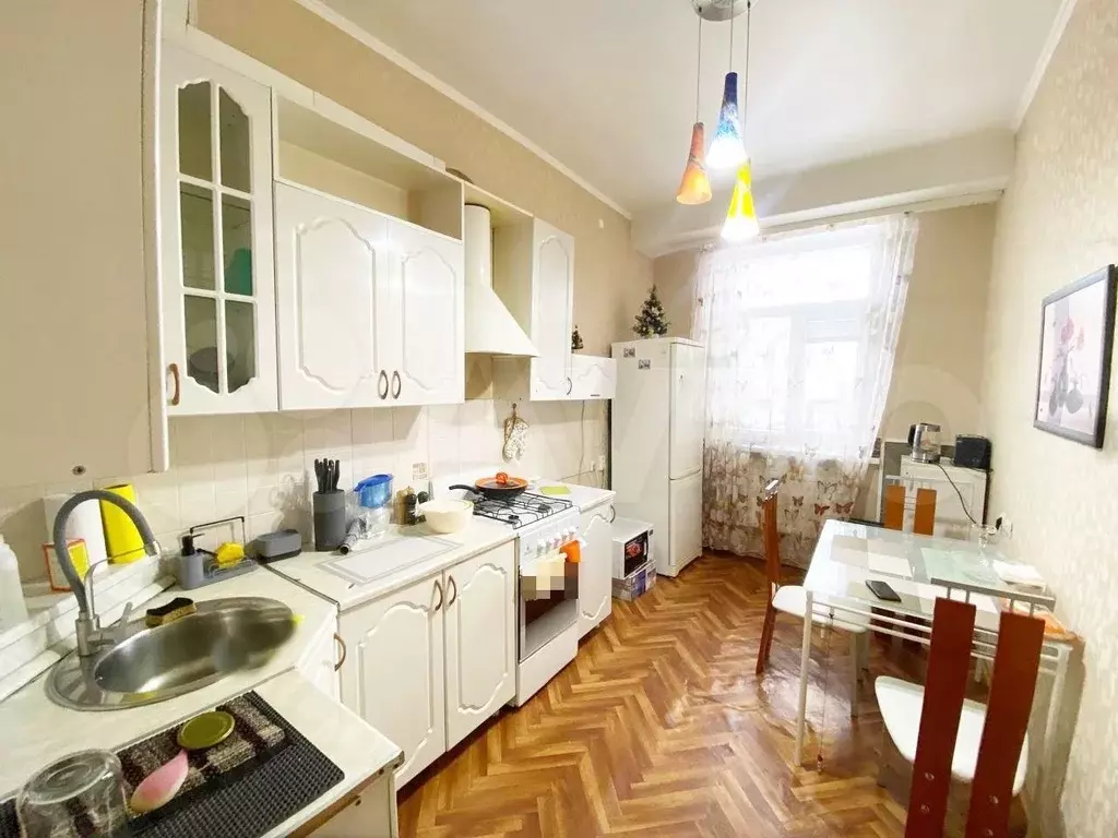 2-к. квартира, 67 м, 5/5 эт. - Фото 0