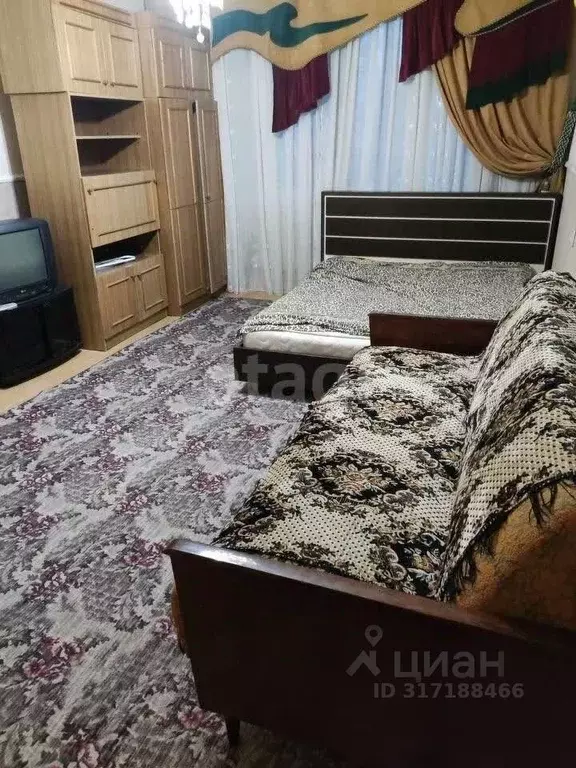3-к кв. Белгородская область, Белгород ул. Губкина, 18г (62.3 м) - Фото 0