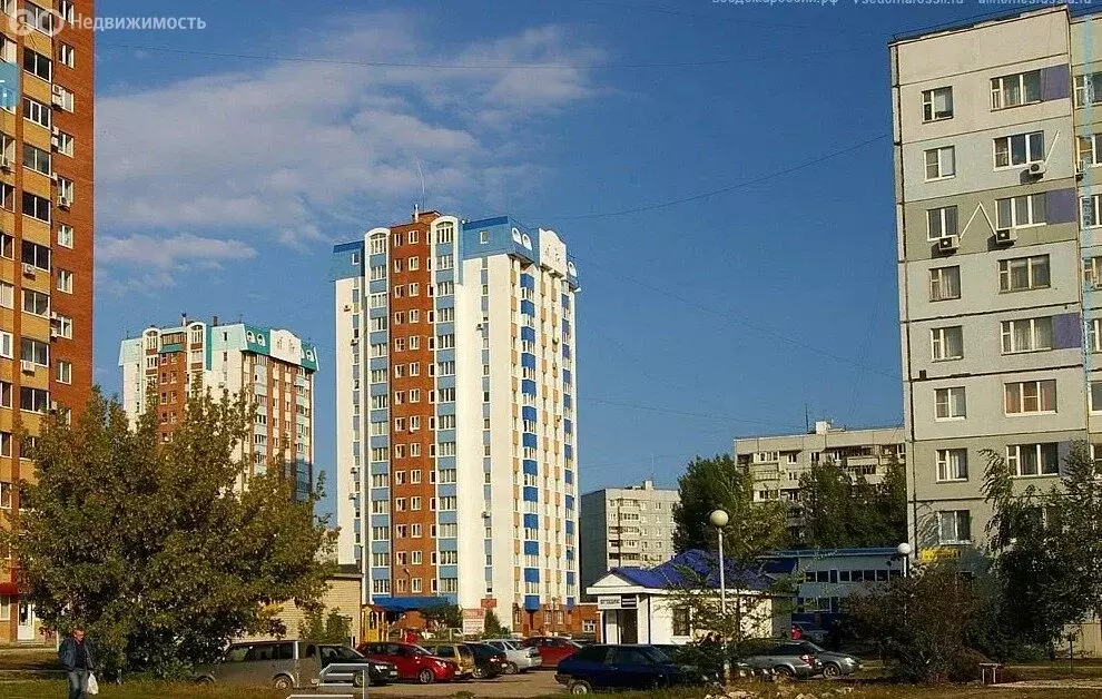 2-комнатная квартира: Тольятти, улица 70 лет Октября, 52 (66.5 м) - Фото 0