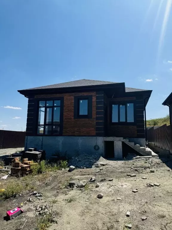 Дом в Ставропольский край, Предгорный муниципальный округ, ... - Фото 1