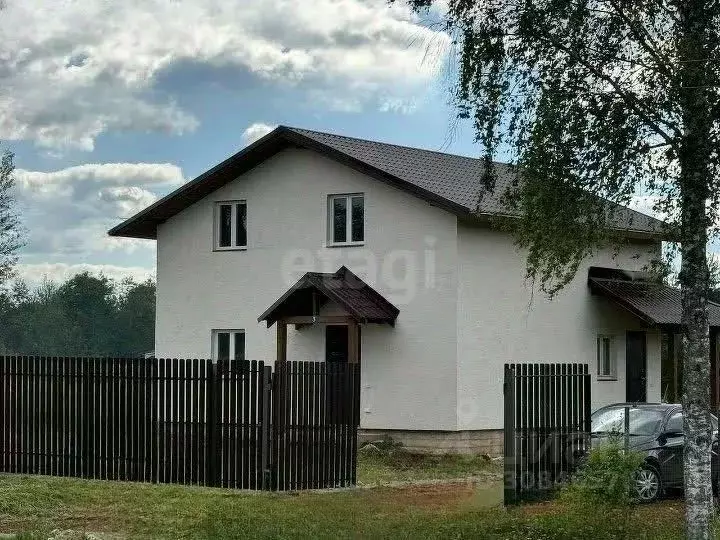 Дом в Тверская область, Селижаровский муниципальный округ, д. Шуваево  ... - Фото 1