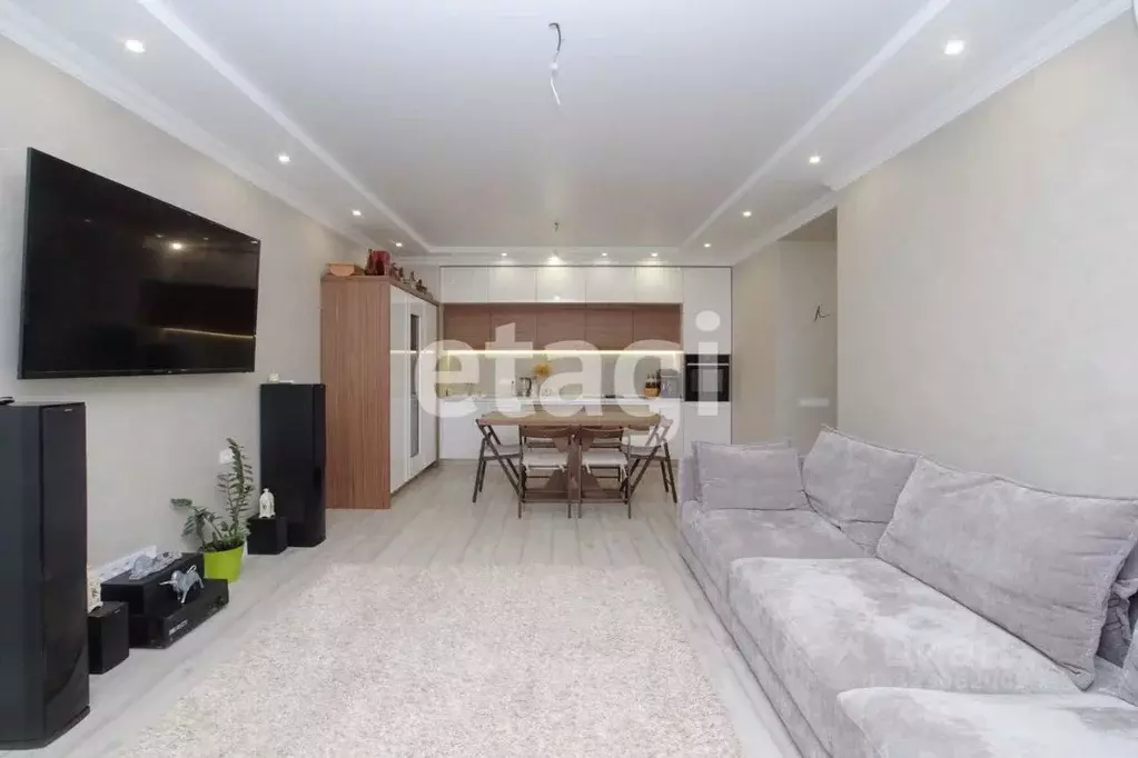 3-к кв. Красноярский край, Красноярск ул. Авиаторов, 4В (94.4 м) - Фото 1