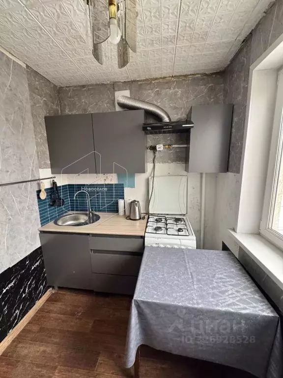 2-к кв. Мордовия, Саранск просп. 50 лет Октября, 33 (47.2 м) - Фото 2