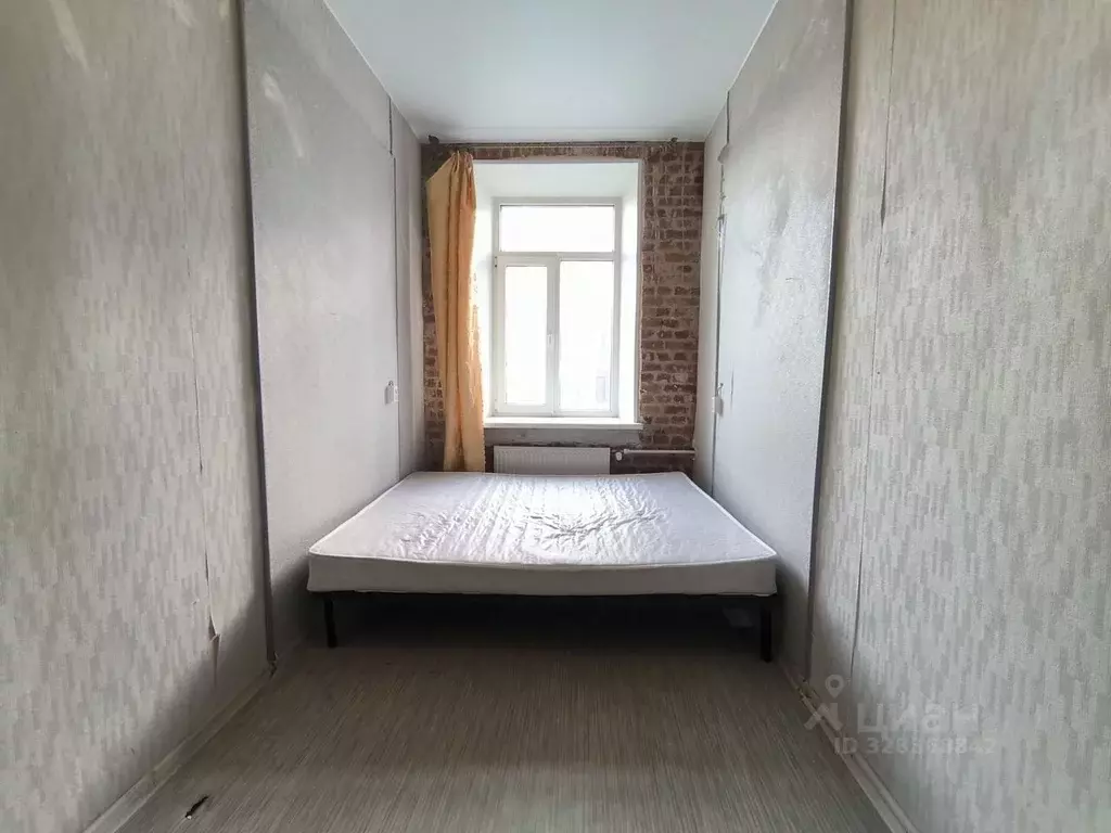 Комната Санкт-Петербург 14-я Васильевского острова линия, 85 - Фото 1