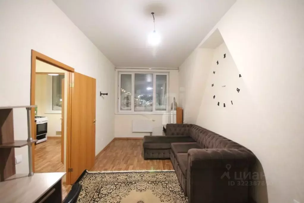 1-к кв. Ямало-Ненецкий АО, Новый Уренгой Строителей мкр, 7/2 (35.0 м) - Фото 1