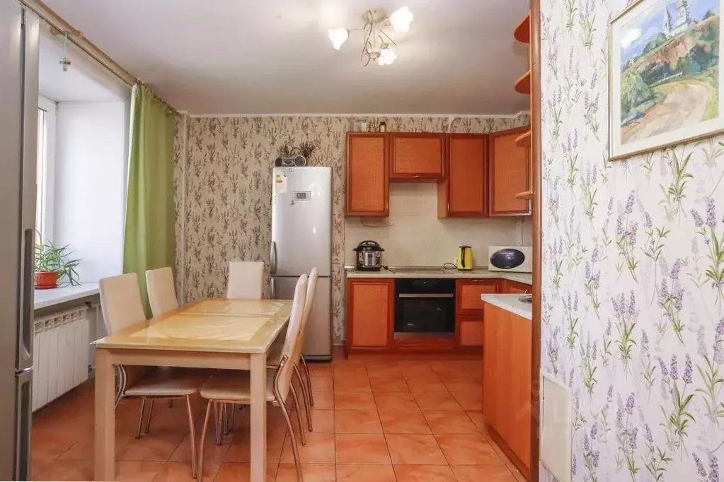 2-к кв. Иркутская область, Иркутск ул. Лыткина, 82/1 (68.8 м) - Фото 1
