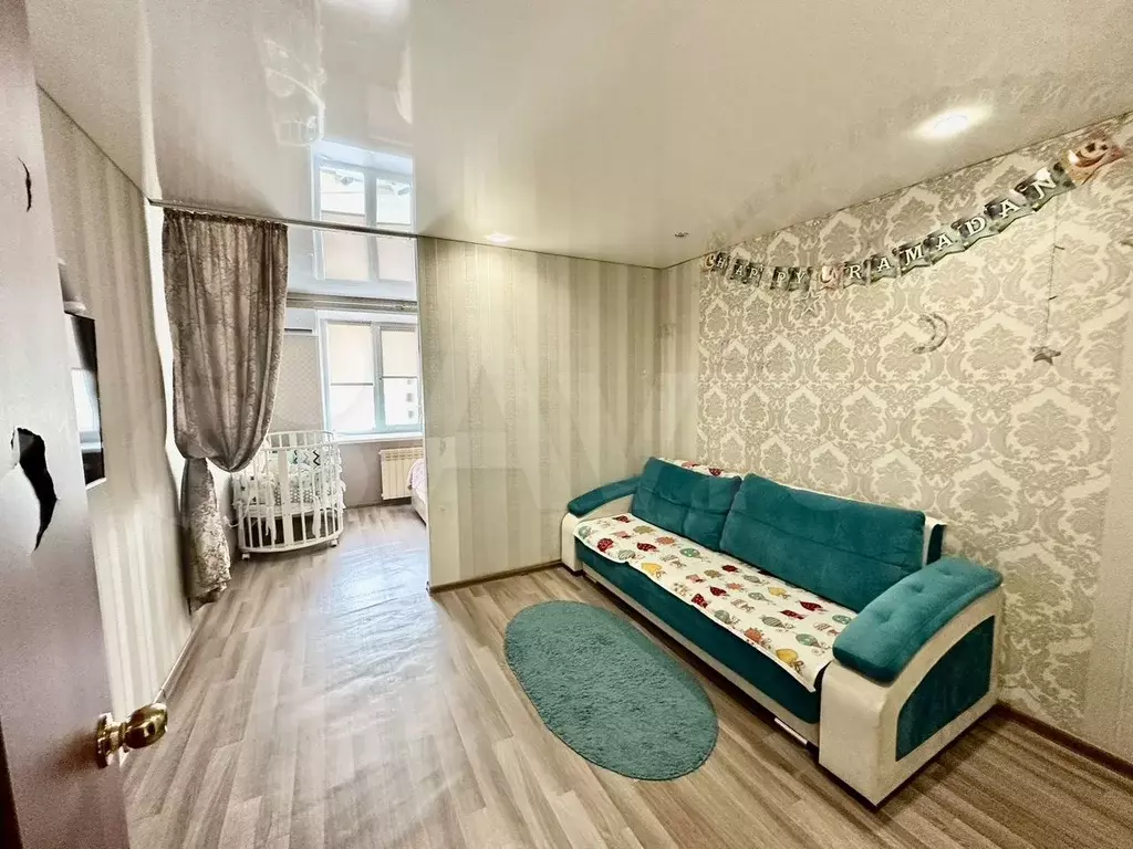 1-к. квартира, 42 м, 4/10 эт. - Фото 1