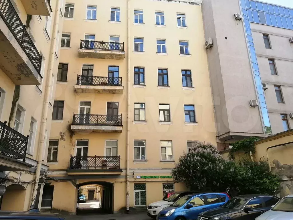Комната 14 м в 5-к., 6/6 эт. - Фото 1