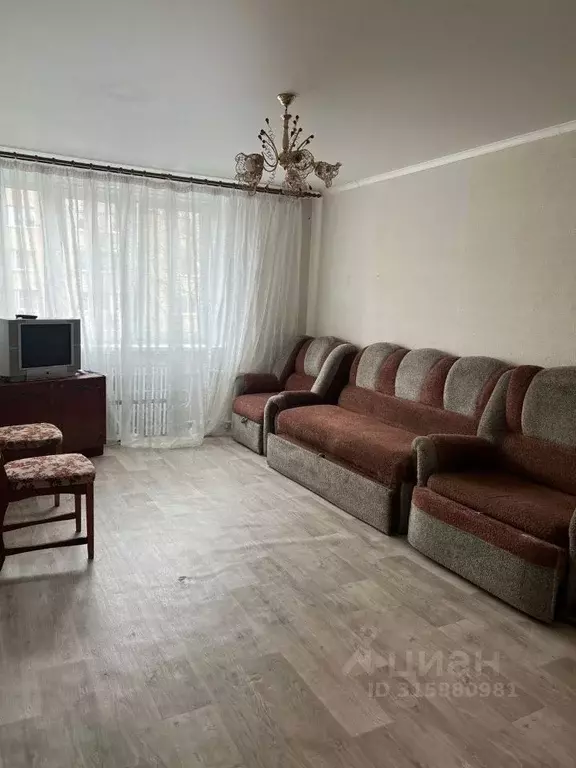 2-к кв. Белгородская область, Старый Оскол Макаренко мкр, 1 (50.0 м) - Фото 1