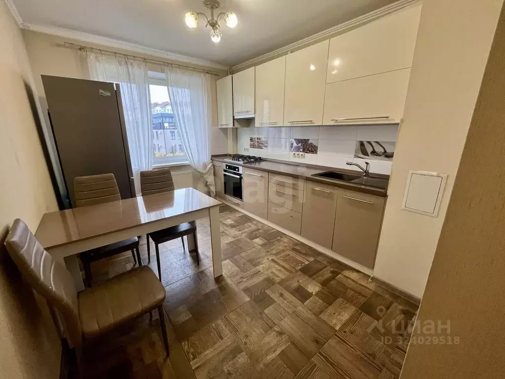 2-к кв. Калининградская область, Калининград Сельма мкр, ул. Петра ... - Фото 2