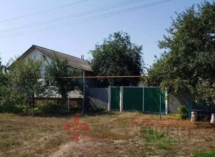 Дом в Белгородская область, Ивнянский район, Череновское с/пос, с. ... - Фото 2