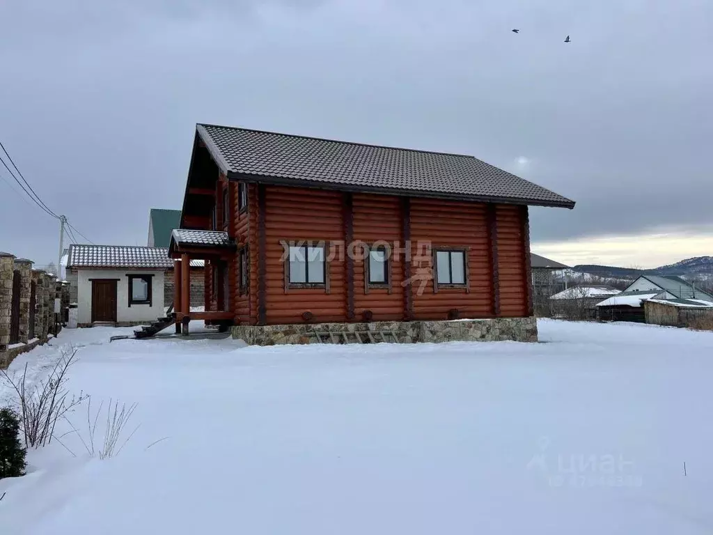 Дом в Алтайский край, Белокуриха ул. Сливовая (158 м) - Фото 0