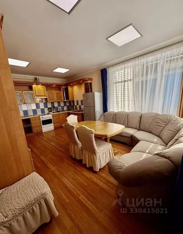 2-к кв. Крым, Симферополь ул. Геологическая, 12 (60.0 м) - Фото 1