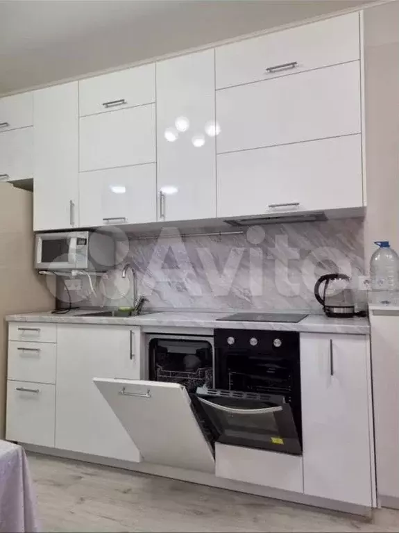 2-к. квартира, 40 м, 6/30 эт. - Фото 0
