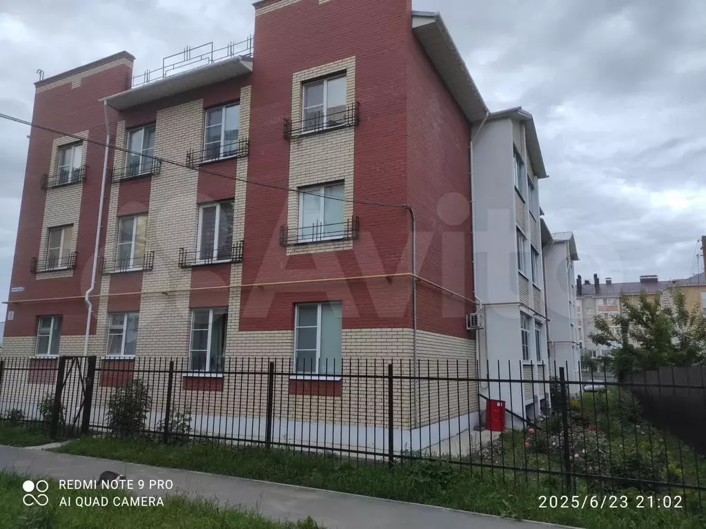 1-к. квартира, 38 м, 3/3 эт. - Фото 1