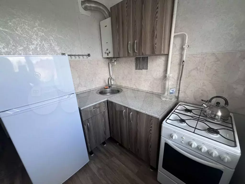 2-к. квартира, 43 м, 2/5 эт. - Фото 1