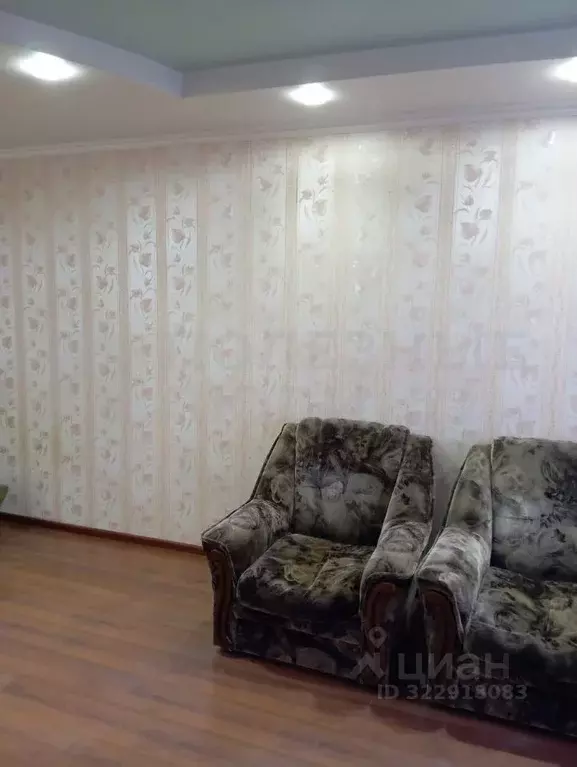 1-к кв. Новгородская область, Боровичский район, Прогресское с/пос, ... - Фото 1