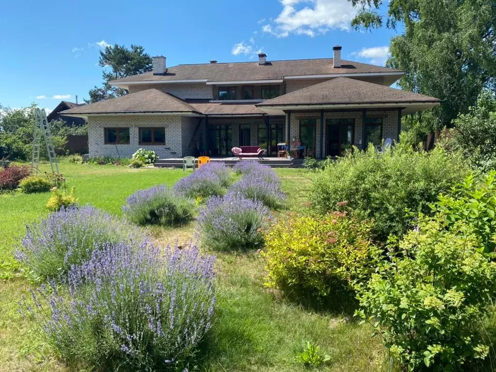 Дом в Тверская область, Калининский муниципальный округ, д. Изворотень ... - Фото 1