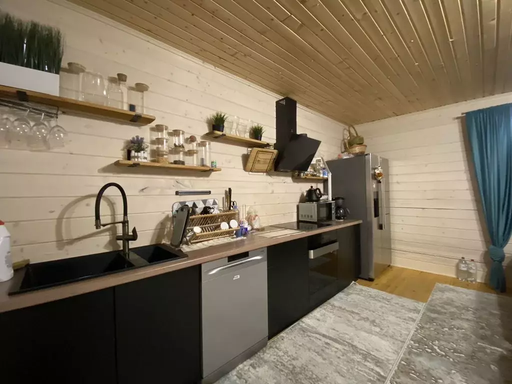 Дом в Московская область, Одинцовский городской округ, пос. Дубки ул. ... - Фото 1