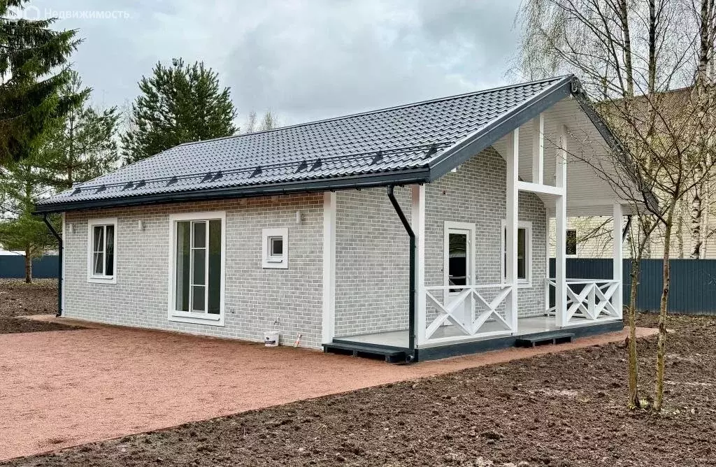 Дом в городской посёлок Вырица, улица Фрунзе (96 м) - Фото 1