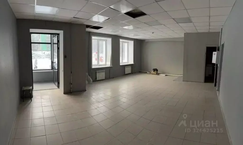 Торговая площадь в Кировская область, Киров ул. Кольцова, 13 (60 м) - Фото 2